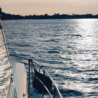 Yacht & Floss